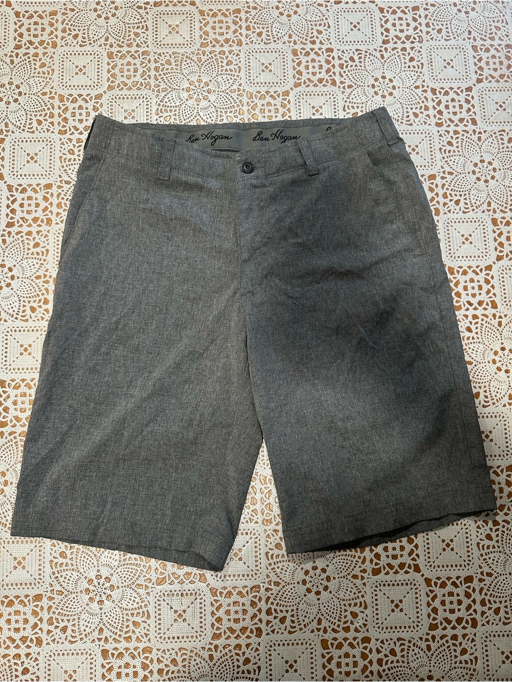 Ben Hogan Men’s Size 32 Gray Performance Golf Shorts Stretch 10” Inseam